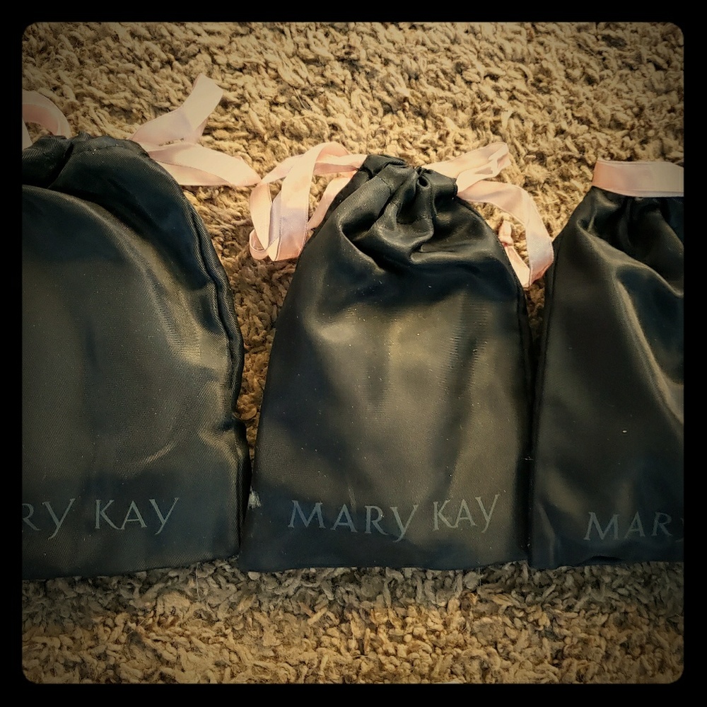 Mary Kay satin sample bags  you are sure to love